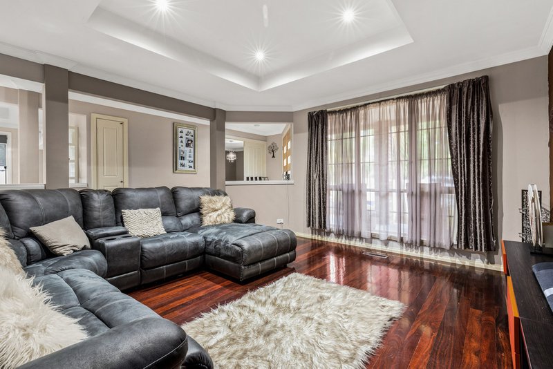 Photo - 5 Ohara Drive, Pakenham VIC 3810 - Image 10