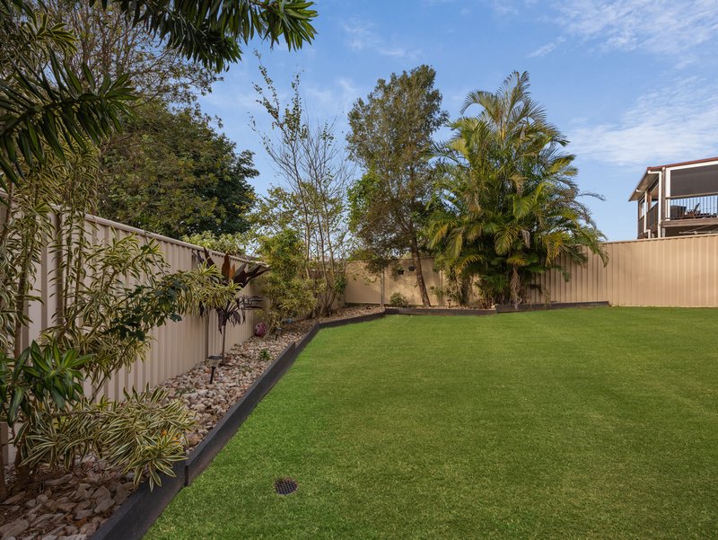 Photo - 5 Olbern Crescent, Yamanto QLD 4305 - Image 22