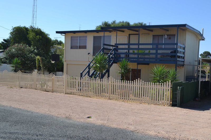 Photo - 5 Olive Place, Moonta Bay SA 5558 - Image 7