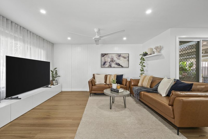 Photo - 5 Ordino Court, Reedy Creek QLD 4227 - Image 3