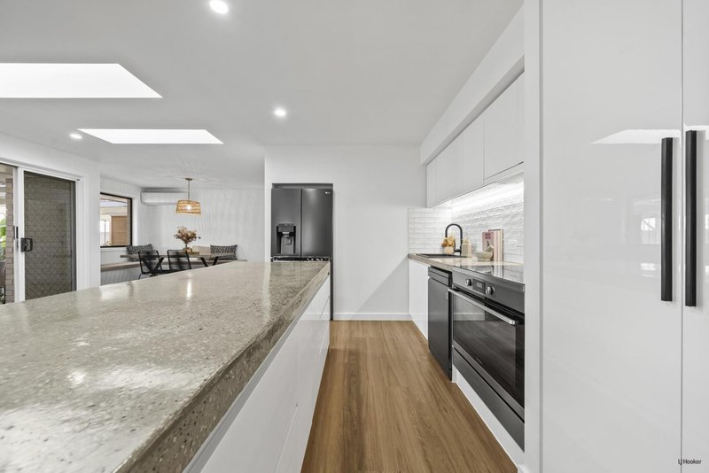 Photo - 5 Ordino Court, Reedy Creek QLD 4227 - Image 5