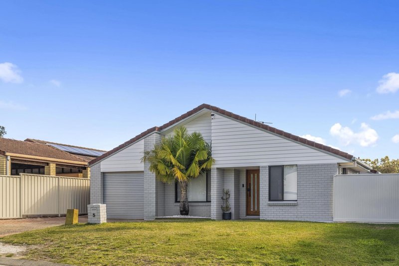 Photo - 5 Ordino Court, Reedy Creek QLD 4227 - Image 23