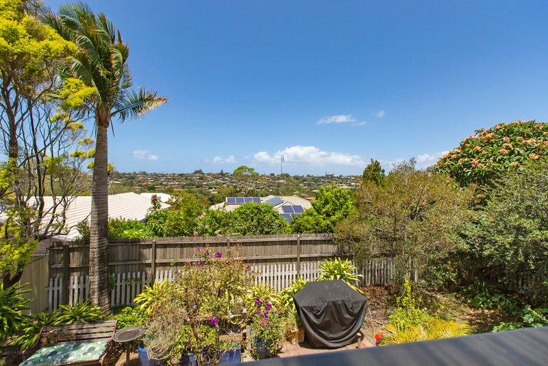 Photo - 5 Oregon Court, Banora Point NSW 2486 - Image 3