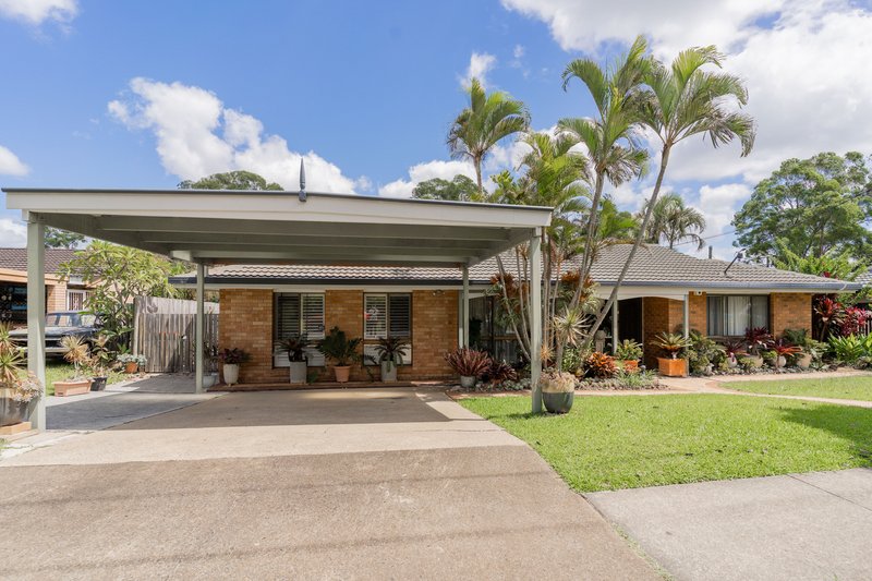 Photo - 5 Orlando Crescent, Springwood QLD 4127 - Image 2