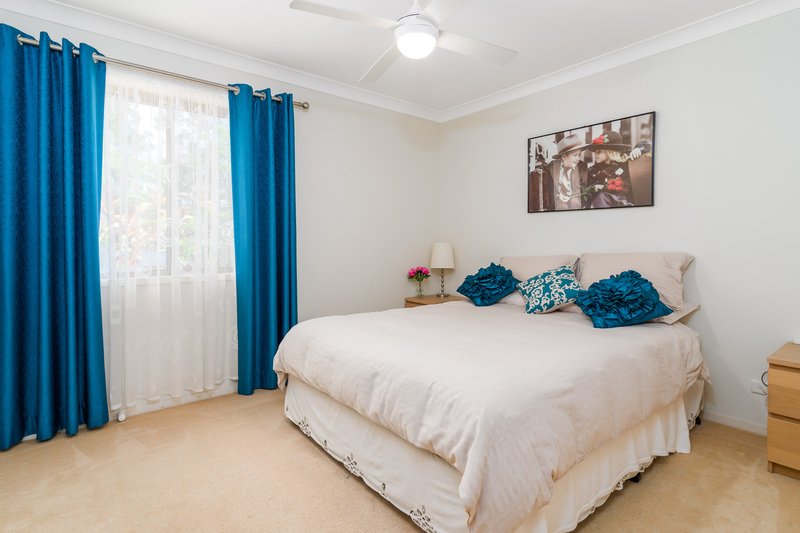 Photo - 5 Orlando Crescent, Springwood QLD 4127 - Image 11