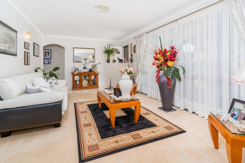 Photo - 5 Orlando Crescent, Springwood QLD 4127 - Image 14