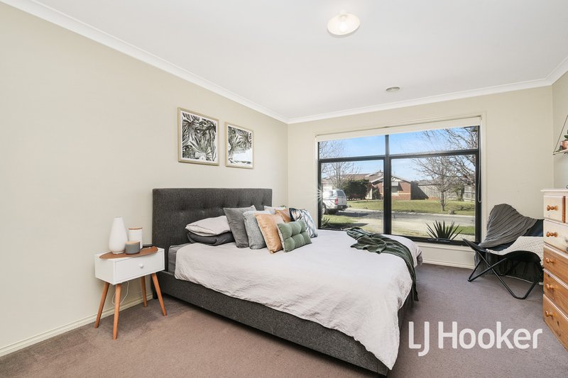 Photo - 5 Osprey Court, Pakenham VIC 3810 - Image 6