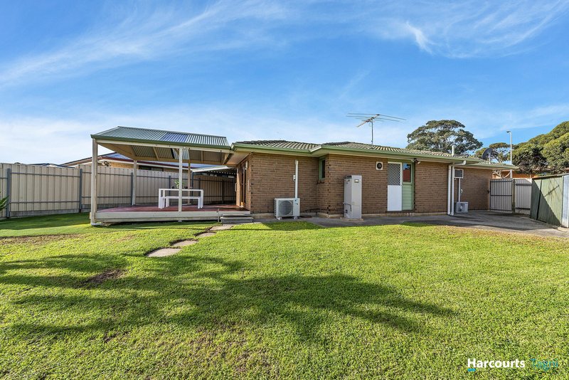 Photo - 5 Otago Court, Noarlunga Downs SA 5168 - Image 10