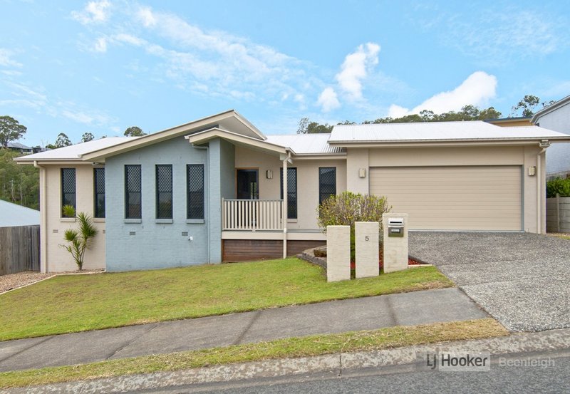 5 Outlook Drive, Waterford QLD 4133