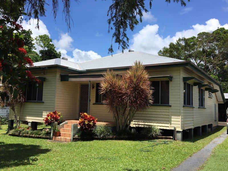 5 Owen Street, Mossman QLD 4873