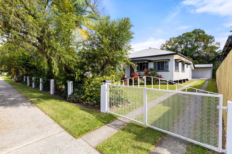 Photo - 5 Owen Street, Mossman QLD 4873 - Image 2