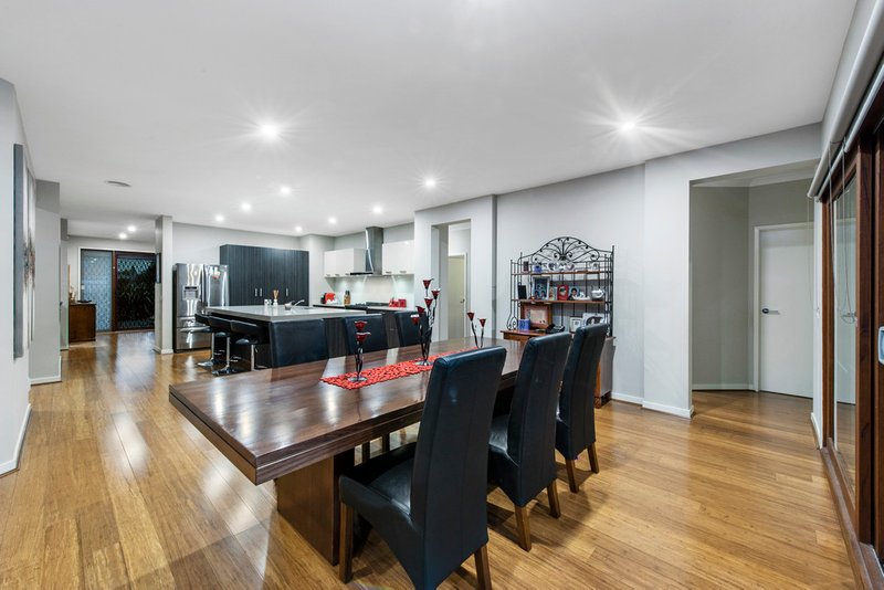 Photo - 5 Pacific Boulevard, Taylors Hill VIC 3037 - Image 3