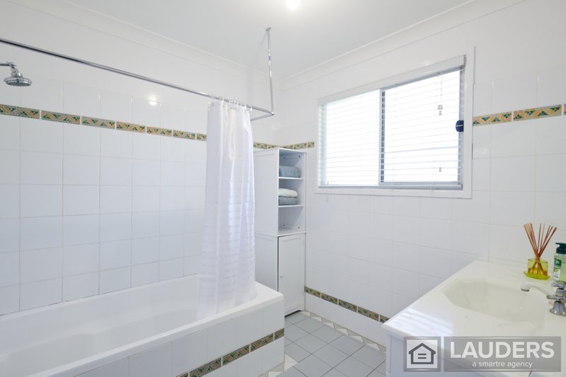 Photo - 5 Pacific Parade, Old Bar NSW 2430 - Image 10