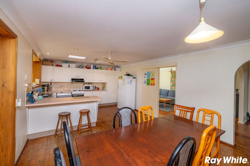 Photo - 5 Pacific View Drive, Hallidays Point NSW 2430 - Image 7