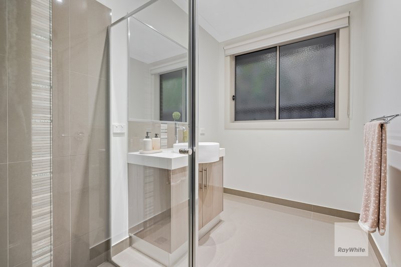 Photo - 5 Padova Drive, Greenvale VIC 3059 - Image 14