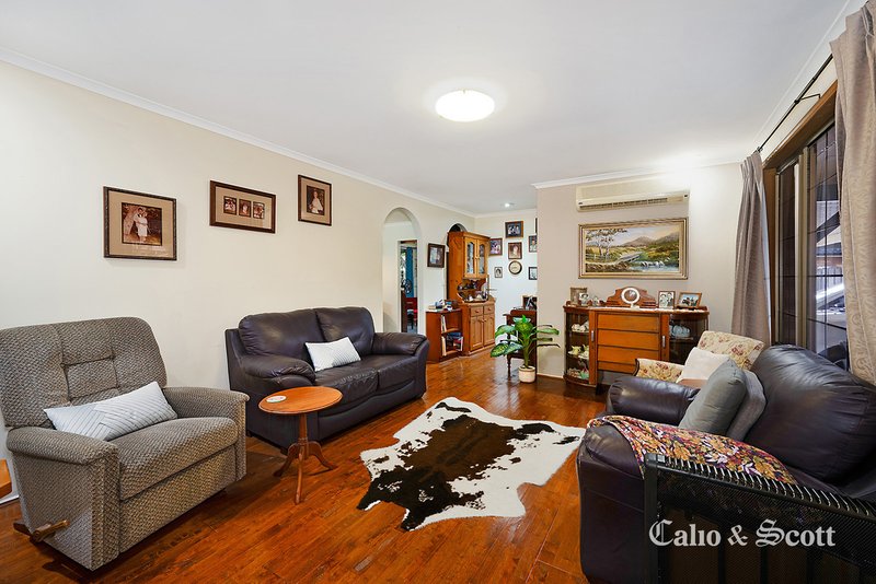 Photo - 5 Padova Street, Carseldine QLD 4034 - Image 5