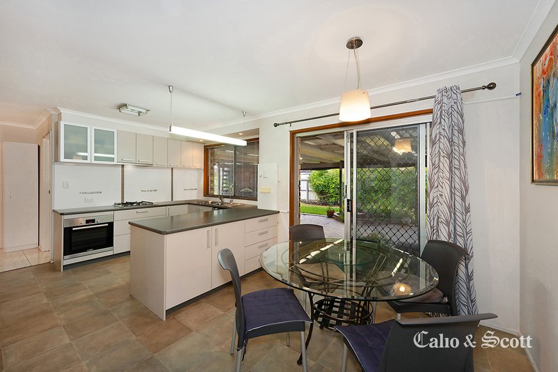 Photo - 5 Padova Street, Carseldine QLD 4034 - Image 6