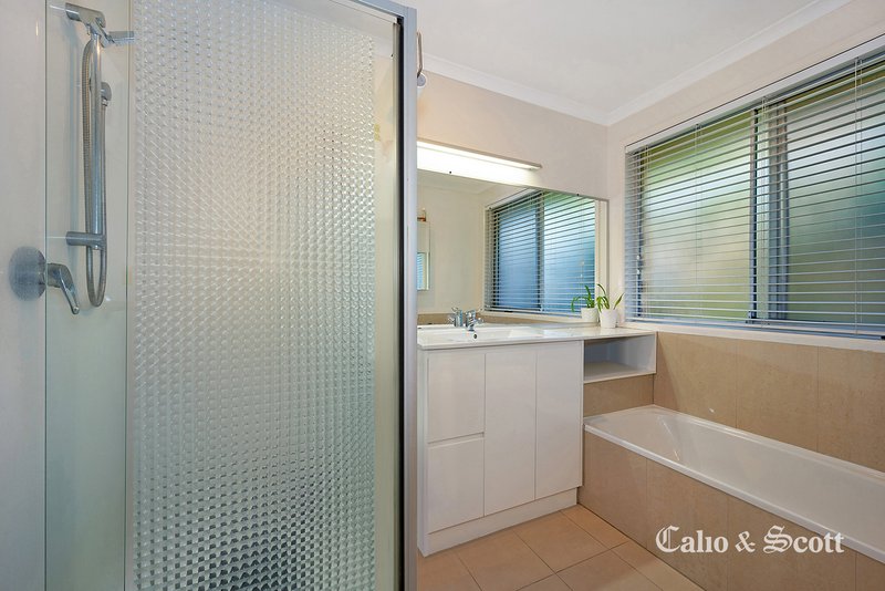 Photo - 5 Padova Street, Carseldine QLD 4034 - Image 10