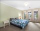 Photo - 5 Page Close, Pakenham VIC 3810 - Image 6