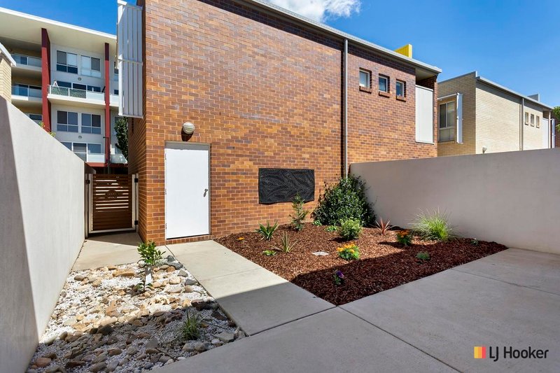 Photo - 5 Paget Street, Bruce ACT 2617 - Image 12