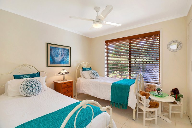 Photo - 5 Palm Grove Crescent, Tewantin QLD 4565 - Image 15