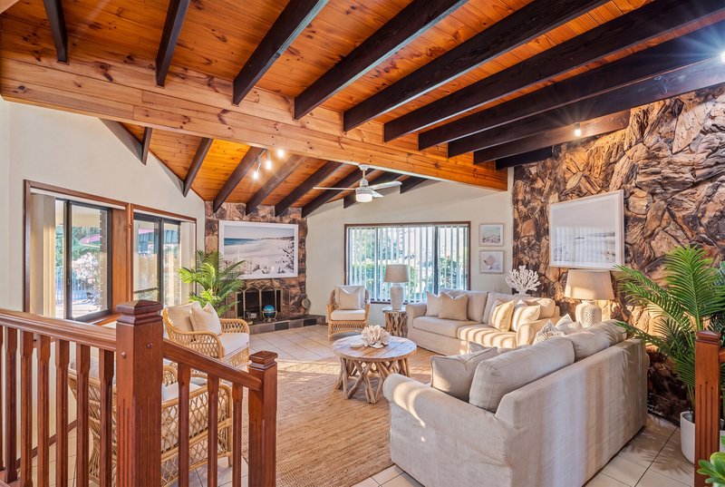 Photo - 5 Palomino Drive, Mudgeeraba QLD 4213 - Image 1