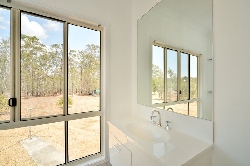 Photo - 5 Pams Court, Beecher QLD 4680 - Image 12