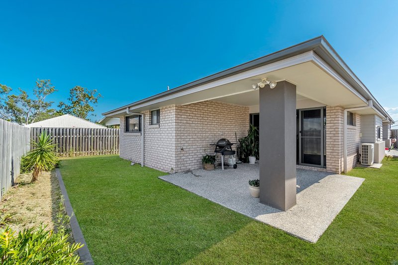 Photo - 5 Panama Street, Pimpama QLD 4209 - Image 2