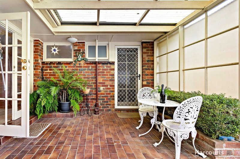 Photo - 5 Panel Street, Mitcham VIC 3132 - Image 8