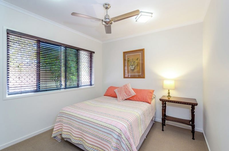 Photo - 5 Panorama Court, Glen Eden QLD 4680 - Image 14