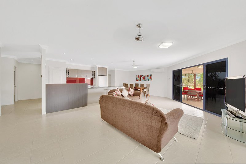 Photo - 5 Panorama Court, Glen Eden QLD 4680 - Image 3