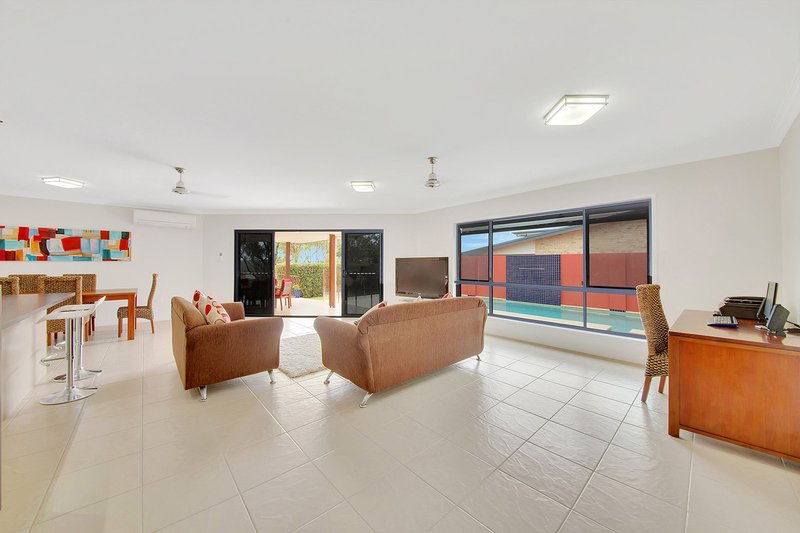 Photo - 5 Panorama Court, Glen Eden QLD 4680 - Image 6