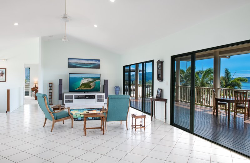 Photo - 5 Panoramic Court, Cannonvale QLD 4802 - Image 7