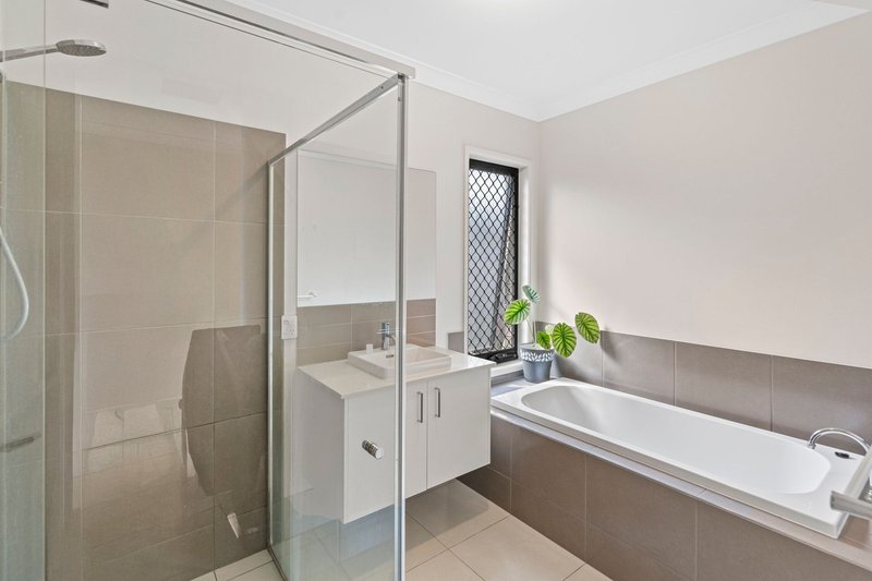 Photo - 5 Paperbark Place, Ormeau QLD 4208 - Image 14