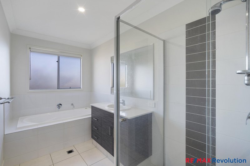 Photo - 5 Paradise Street, Yarrabilba QLD 4207 - Image 9