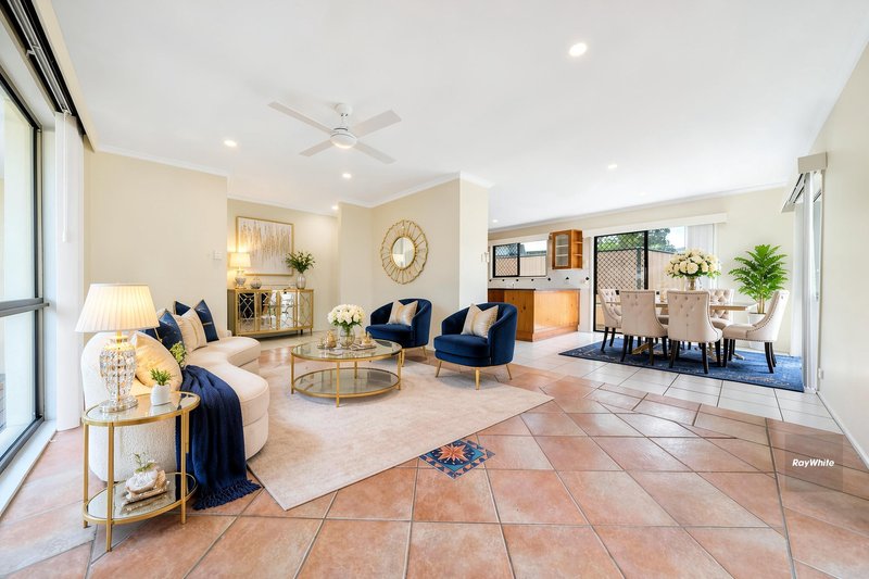 Photo - 5 Parfrey Road, Rochedale South QLD 4123 - Image 3
