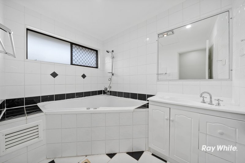 Photo - 5 Parfrey Road, Rochedale South QLD 4123 - Image 10
