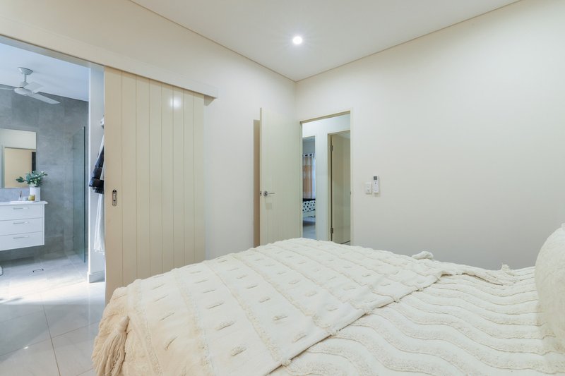 Photo - 5 Parisia Court, Berrimah NT 0828 - Image 18