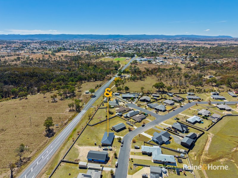 Photo - 5 Parkes Drive, Tenterfield NSW 2372 - Image 15