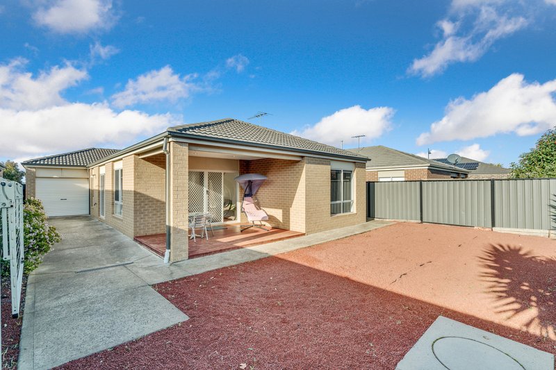 Photo - 5 Parkhaven Street, Craigieburn VIC 3064 - Image 14