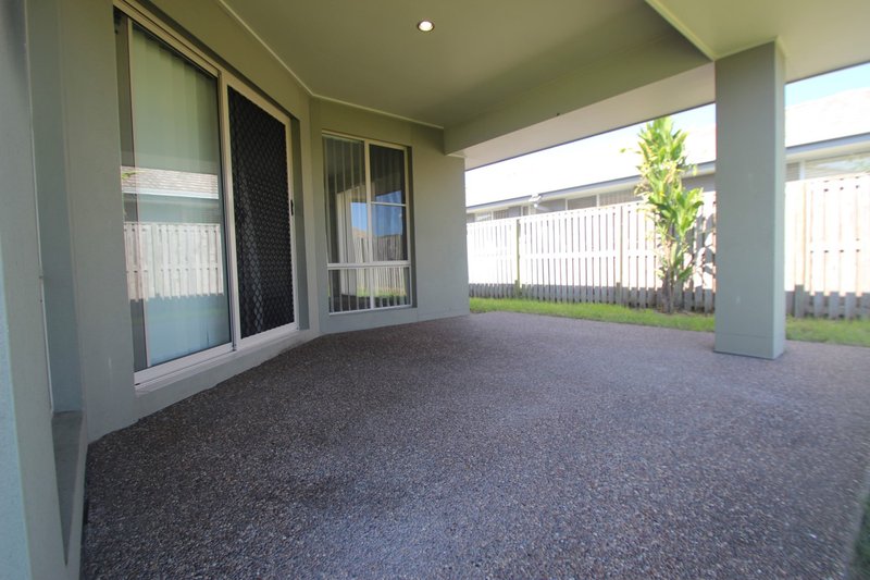 Photo - 5 Parkhill Avenue, Wondunna QLD 4655 - Image 14