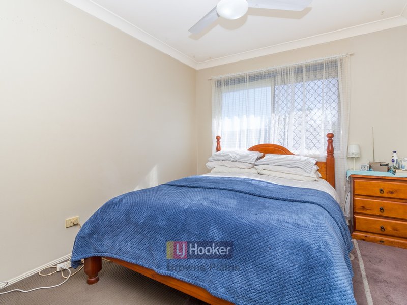 Photo - 5 Parkside Drive, Crestmead QLD 4132 - Image 7