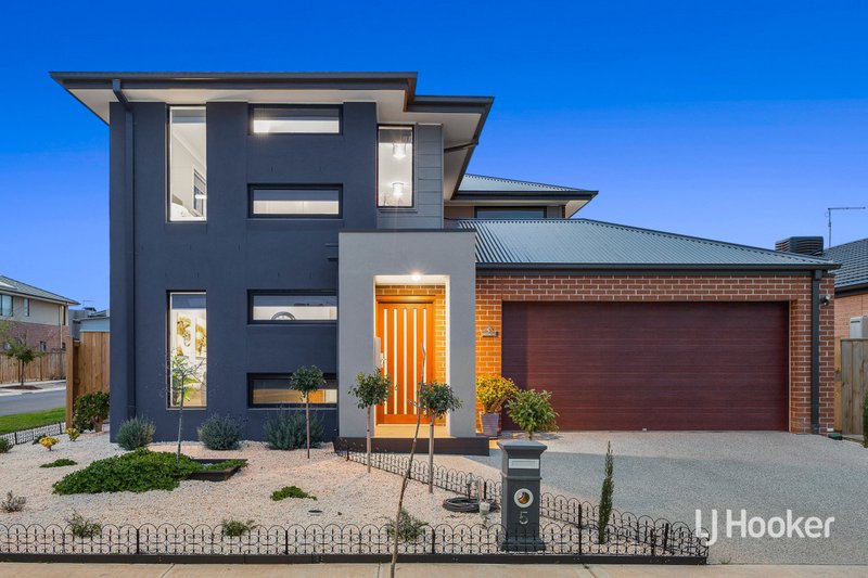 5 Parkstone Crescent, Point Cook VIC 3030