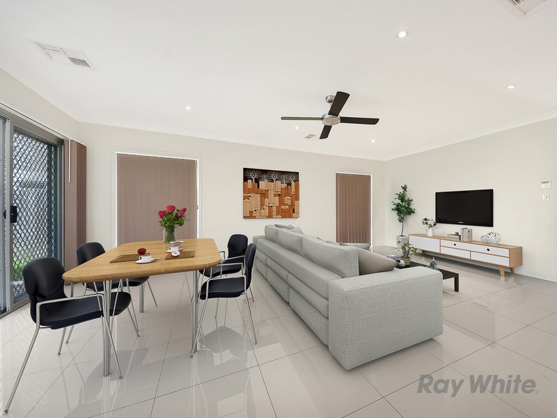 Photo - 5 Parkway Crescent, Murrumba Downs QLD 4503 - Image 5