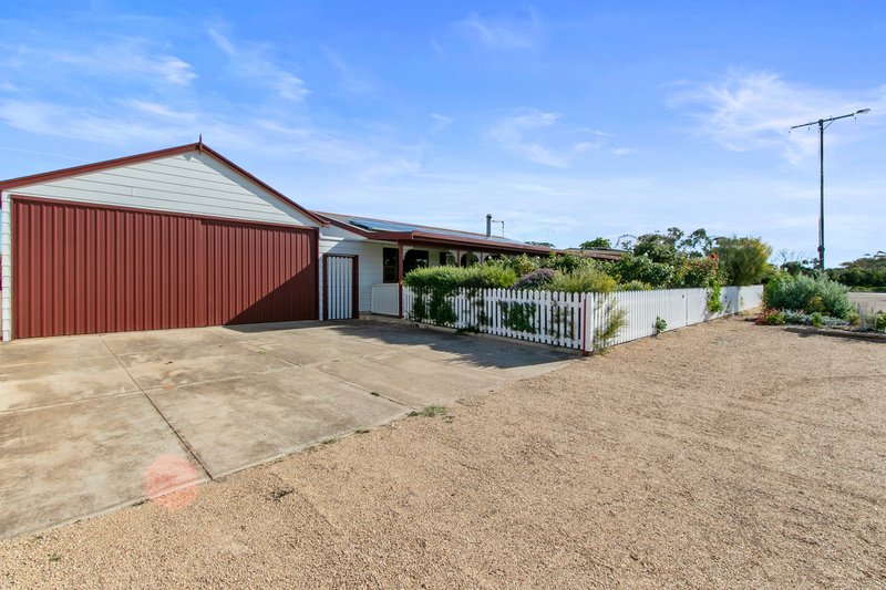 Photo - 5 Parnell Terrace, Price SA 5570 - Image 3