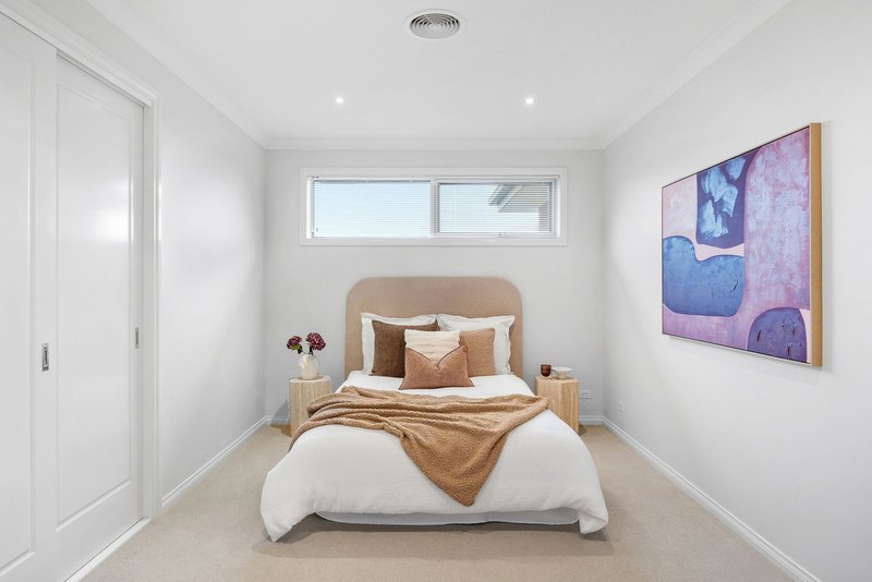Photo - 5 Partridge Court, Berwick VIC 3806 - Image 12