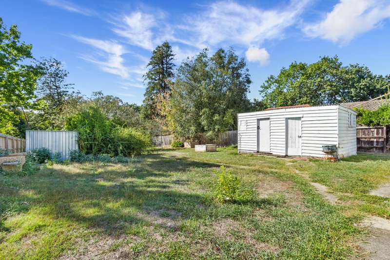 Photo - 5 Patricia Street, Box Hill VIC 3128 - Image 5