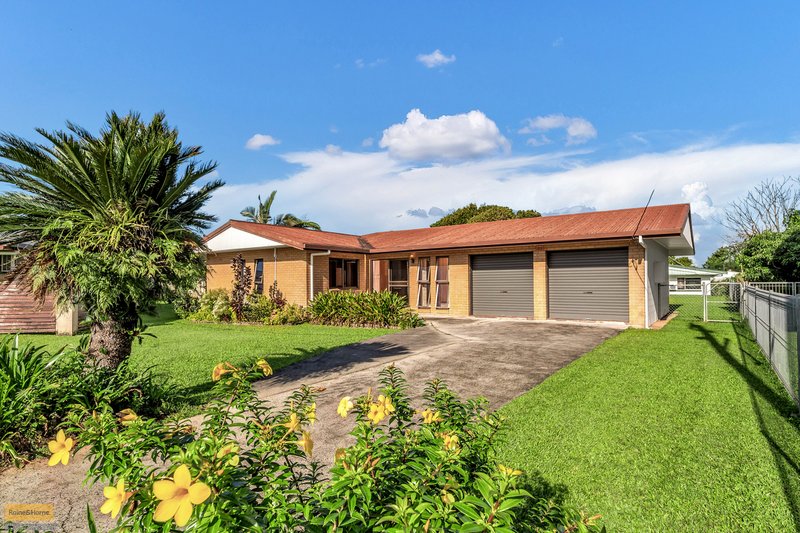 Photo - 5 Patrick Parade, Innisfail Estate QLD 4860 - Image 1