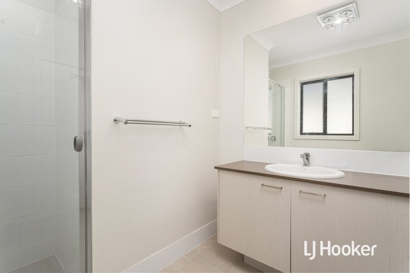 Photo - 5 Patridge Street, Marsden Park NSW 2765 - Image 8