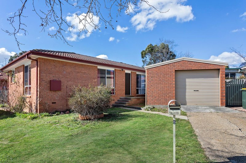 5 Paul Coe Crescent, Ngunnawal ACT 2913